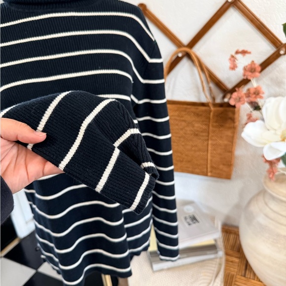 Ralph Lauren Black and White Striped Sweater - Picture 2 of 4